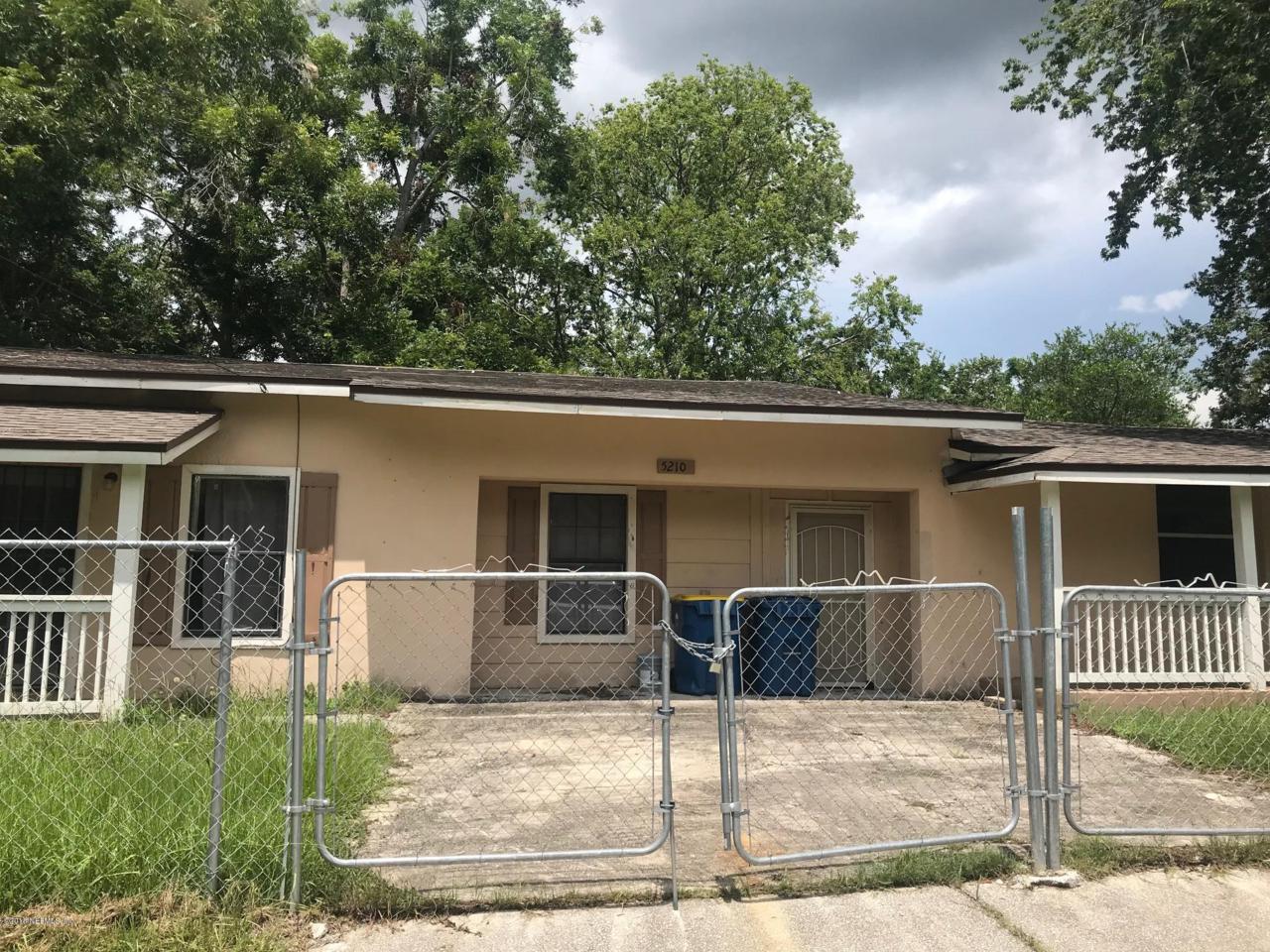 5210 Dodge Rd - Photo 1