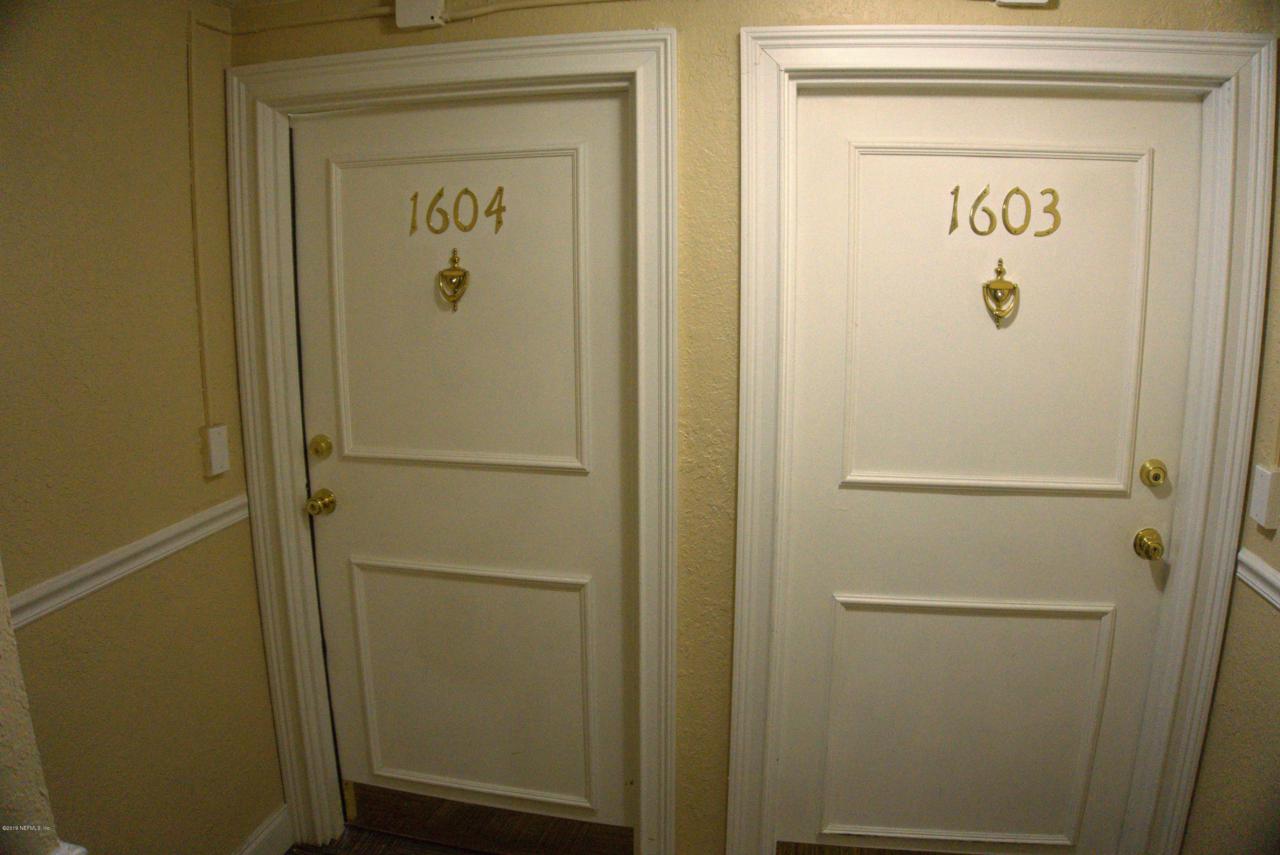311 Ashley St - Photo 1