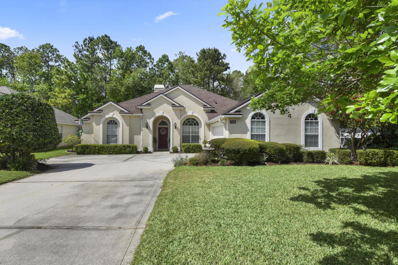 736 Westminster Dr - Photo 1