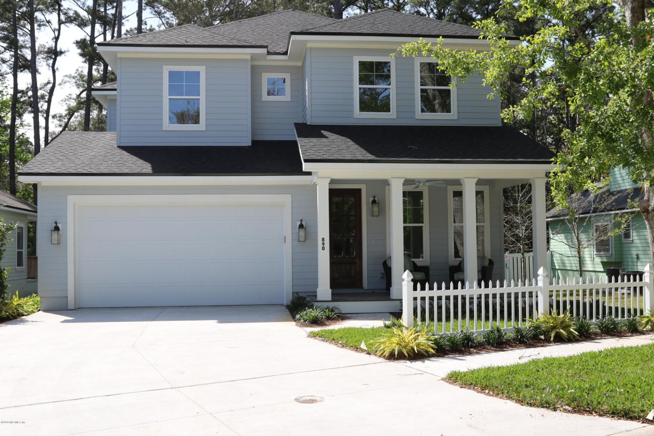 890 Paradise Ln - Photo 1