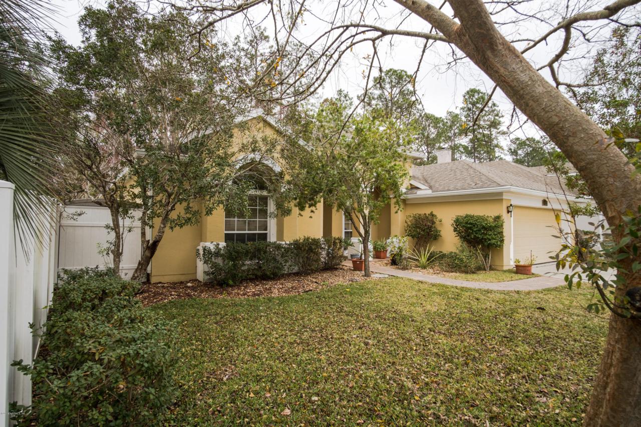 10527 Roundwood Glen Ct - Photo 1