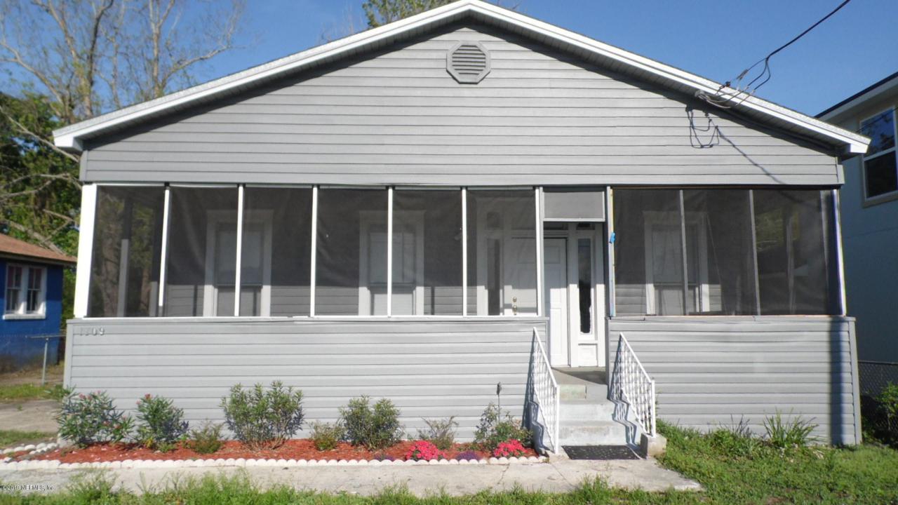 1709 45TH St - Photo 1