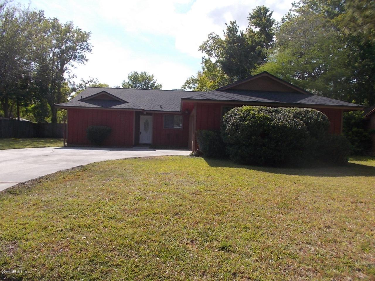 8328 Weybridge Dr - Photo 1