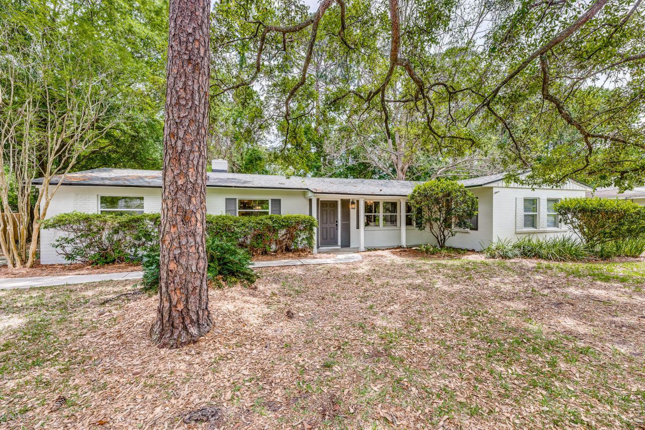 5561 Salerno Rd - Photo 1