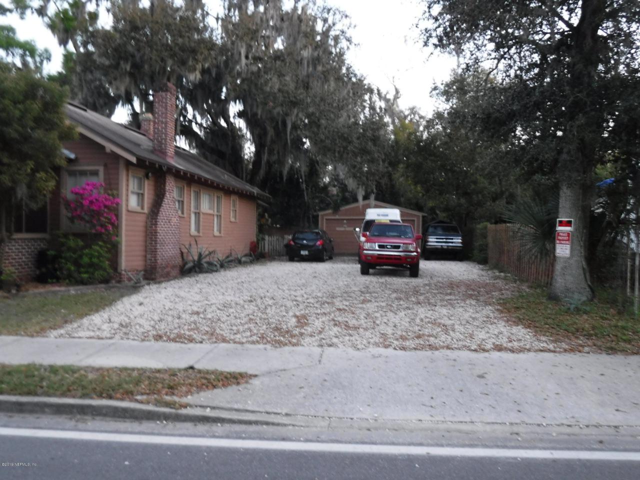 230 27TH St - Photo 1