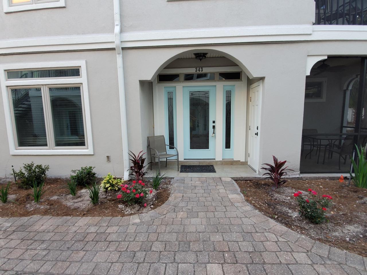 343 Ahern St - Photo 1