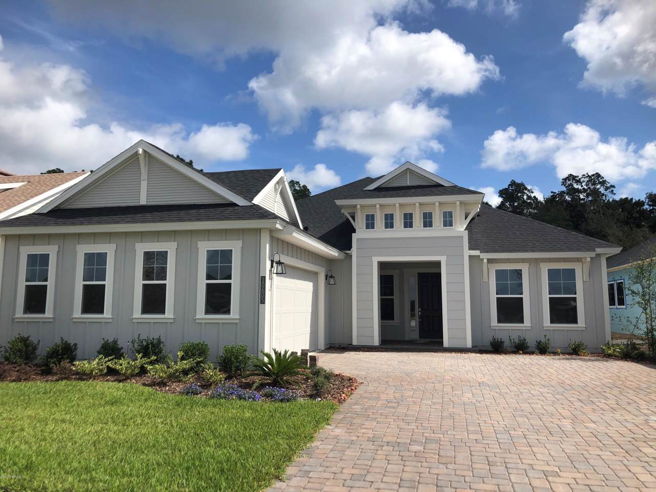 10605 Aventura Dr - Photo 1