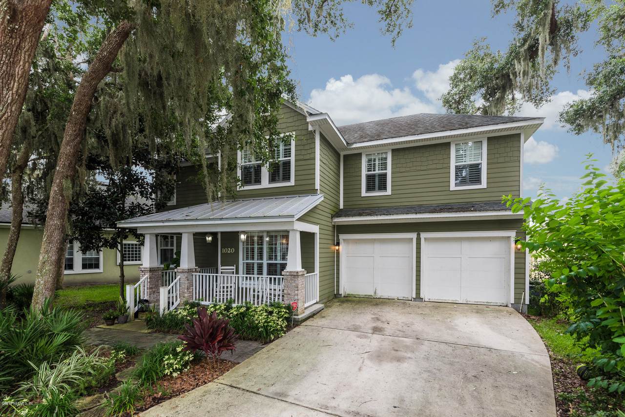 1020 Saltwater Cir - Photo 1