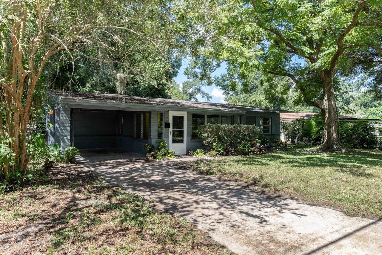 5318 River Rd - Photo 1