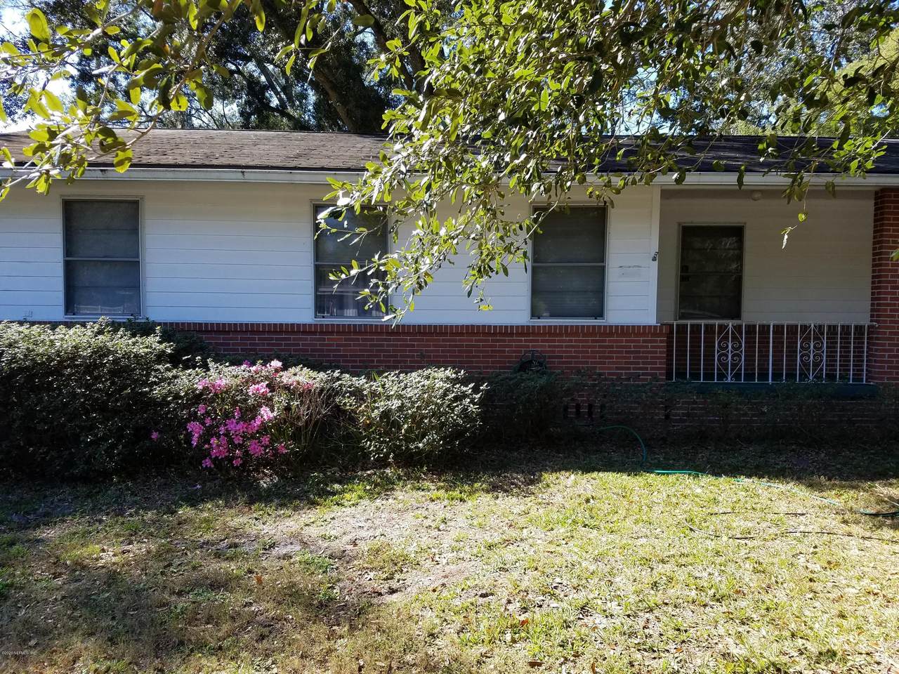 7830 Catawba Dr - Photo 1