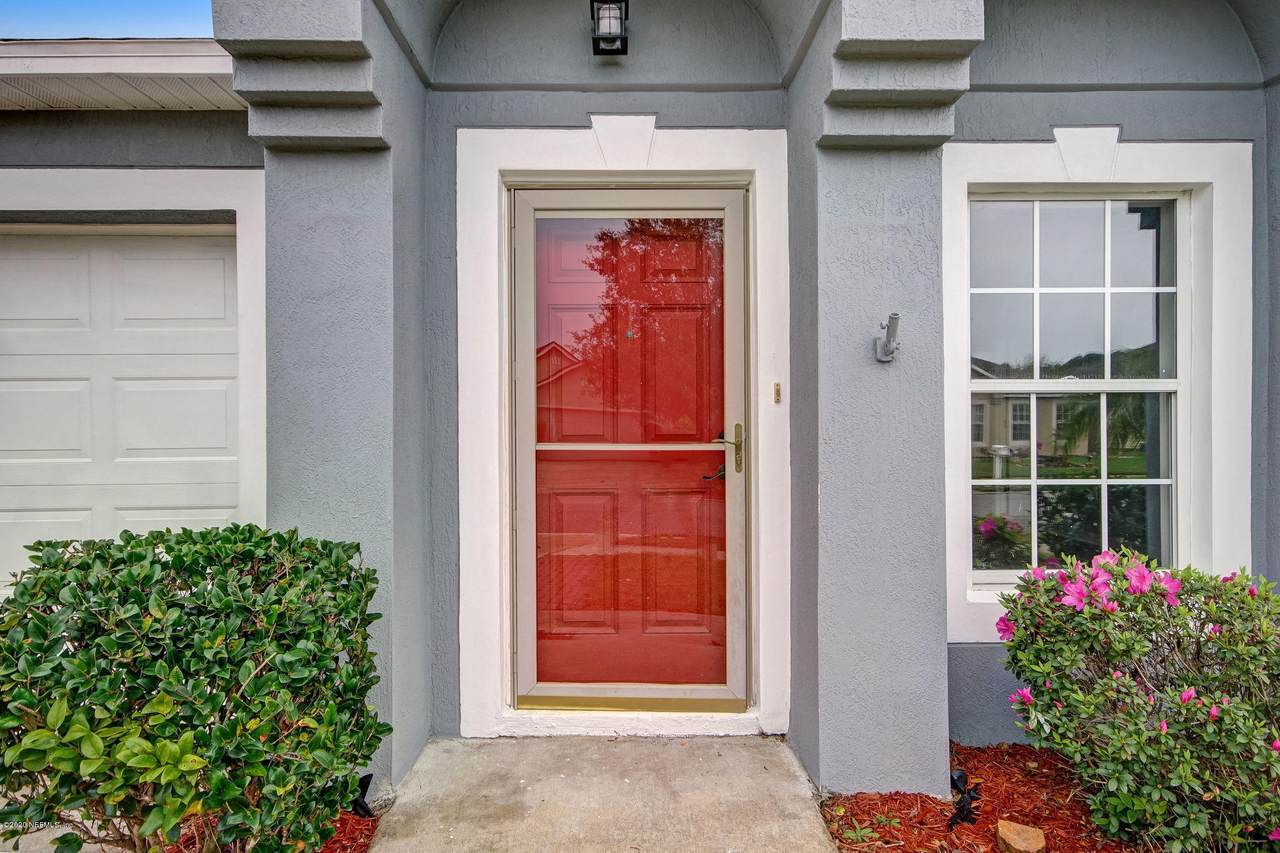 9264 Thunderbolt Dr - Photo 1