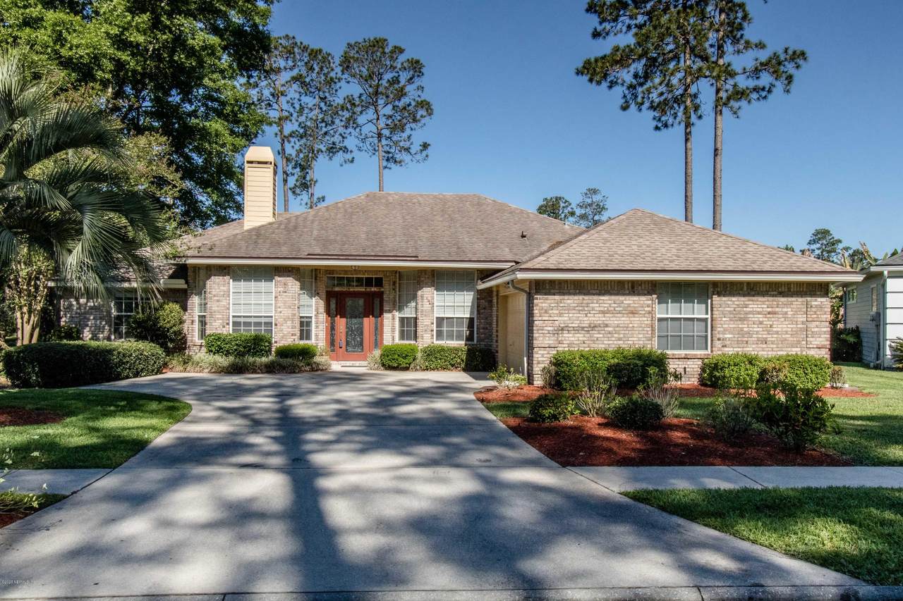 1554 Shelter Cove Dr - Photo 1