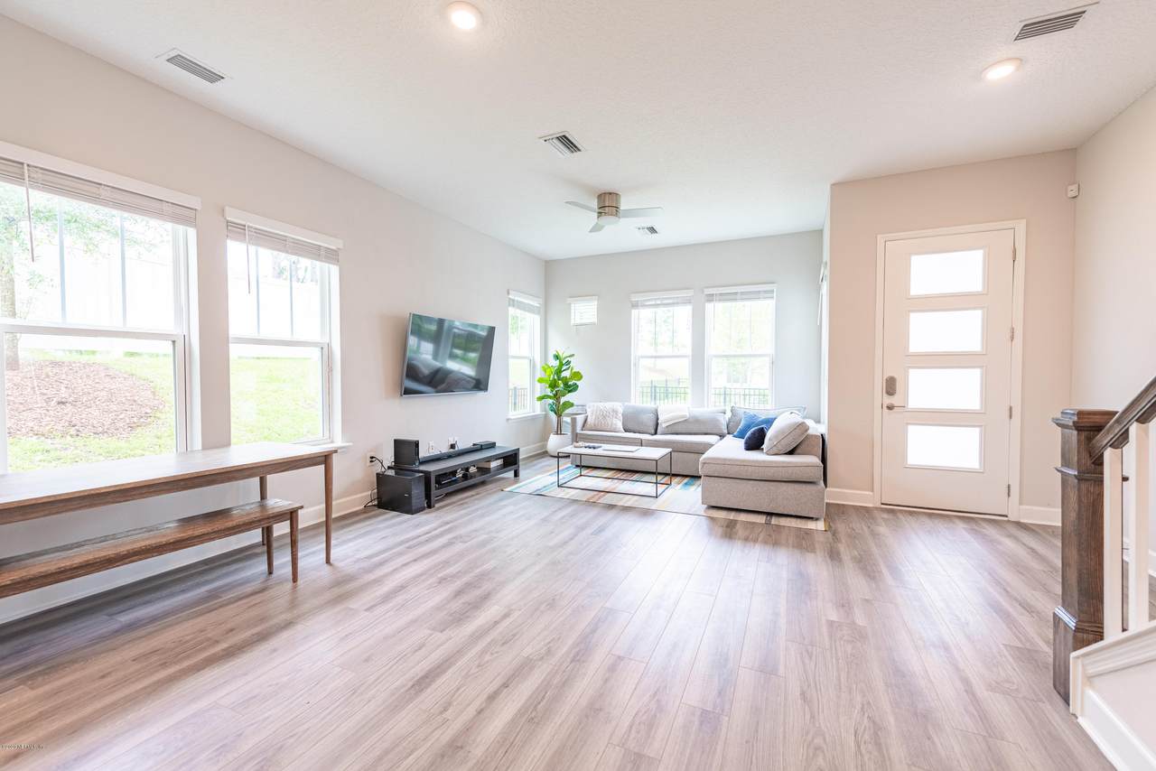 11476 Surfline Ct - Photo 1