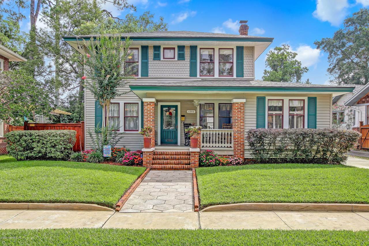 1393 Belvedere Ave - Photo 1