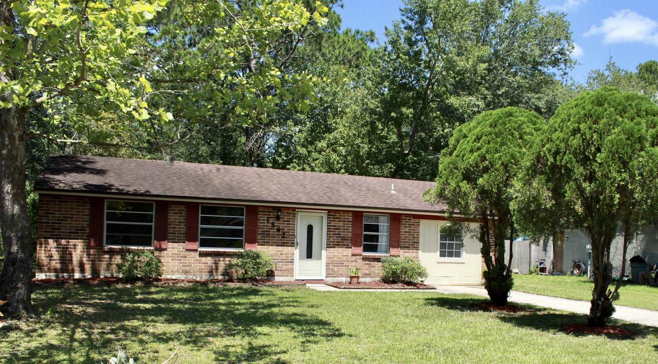 1542 Pawnee St - Photo 1