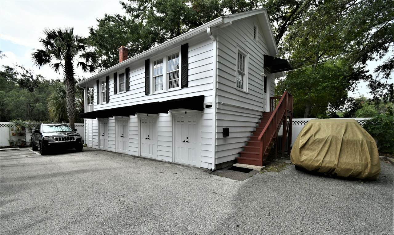 2051 Herschel St - Photo 1