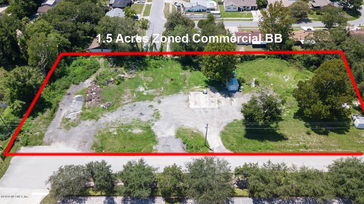 2455 Ridgewood Ave - Photo 1