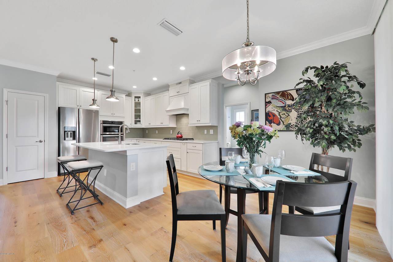 62 Oyster Bay Way - Photo 1
