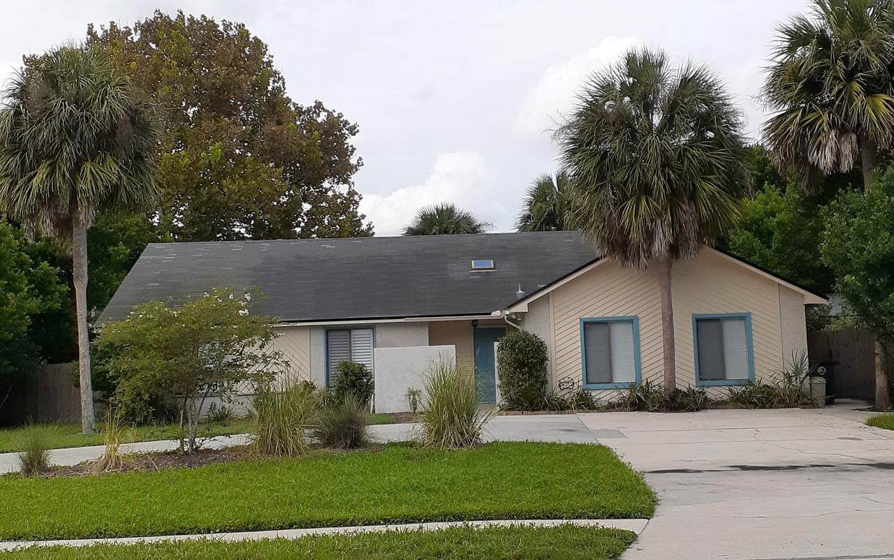1886 Seminole Rd - Photo 1