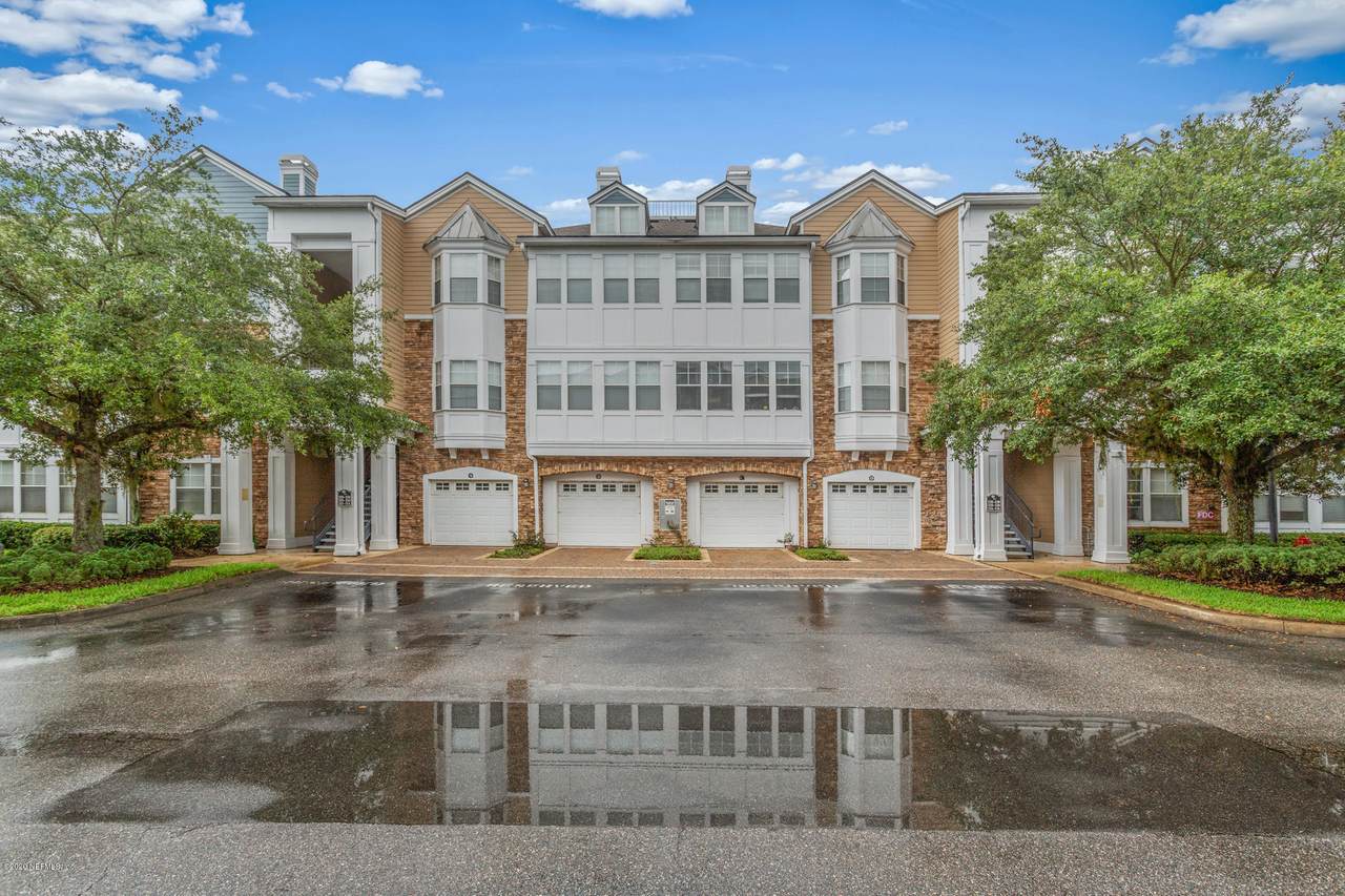 8550 Touchton Rd - Photo 1