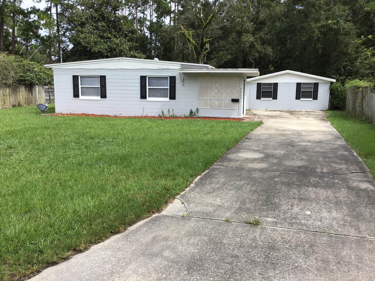 4219 Eve Dr - Photo 1