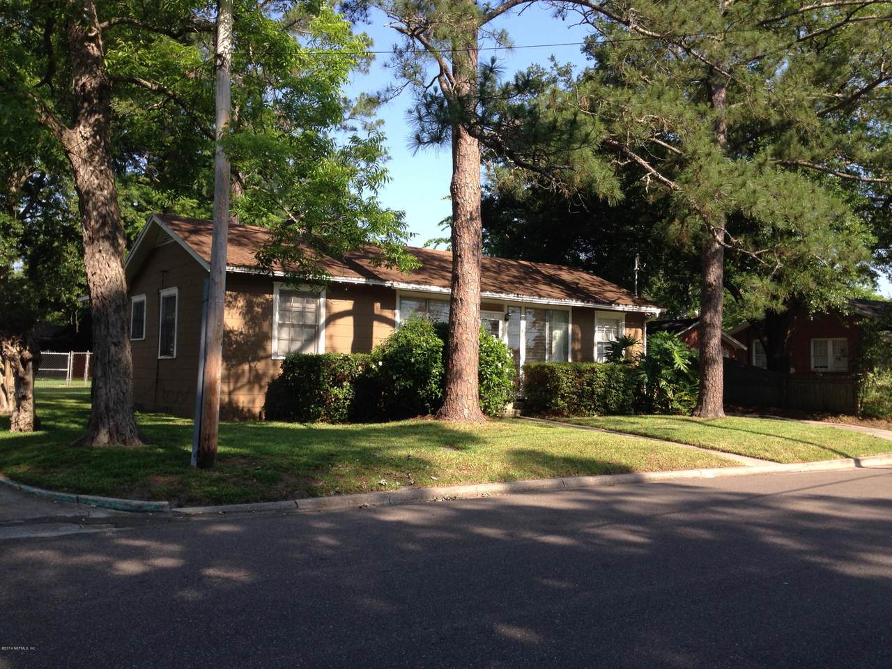 1092 Willow Branch Ave - Photo 1