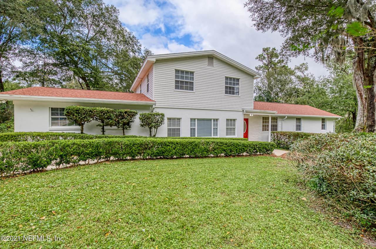 1043 Chapeau Rd - Photo 1