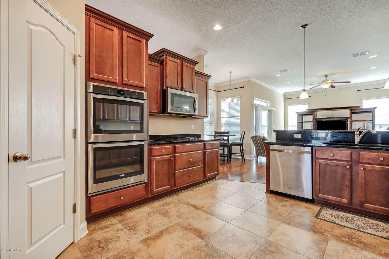 12126 Ridge Crossing Way - Photo 1
