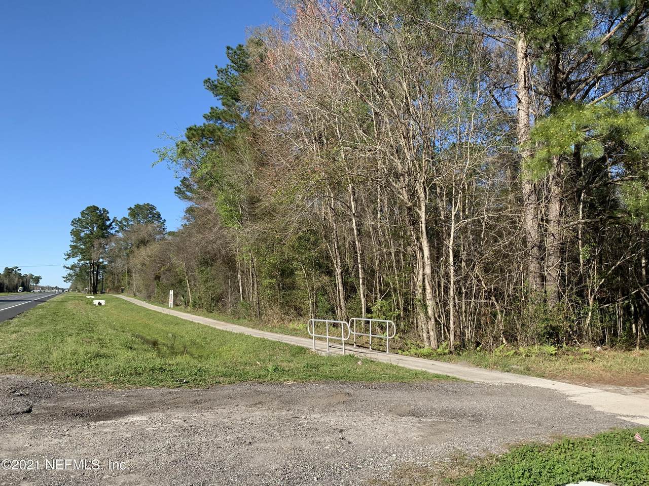 000 Us Highway 301 - Photo 1
