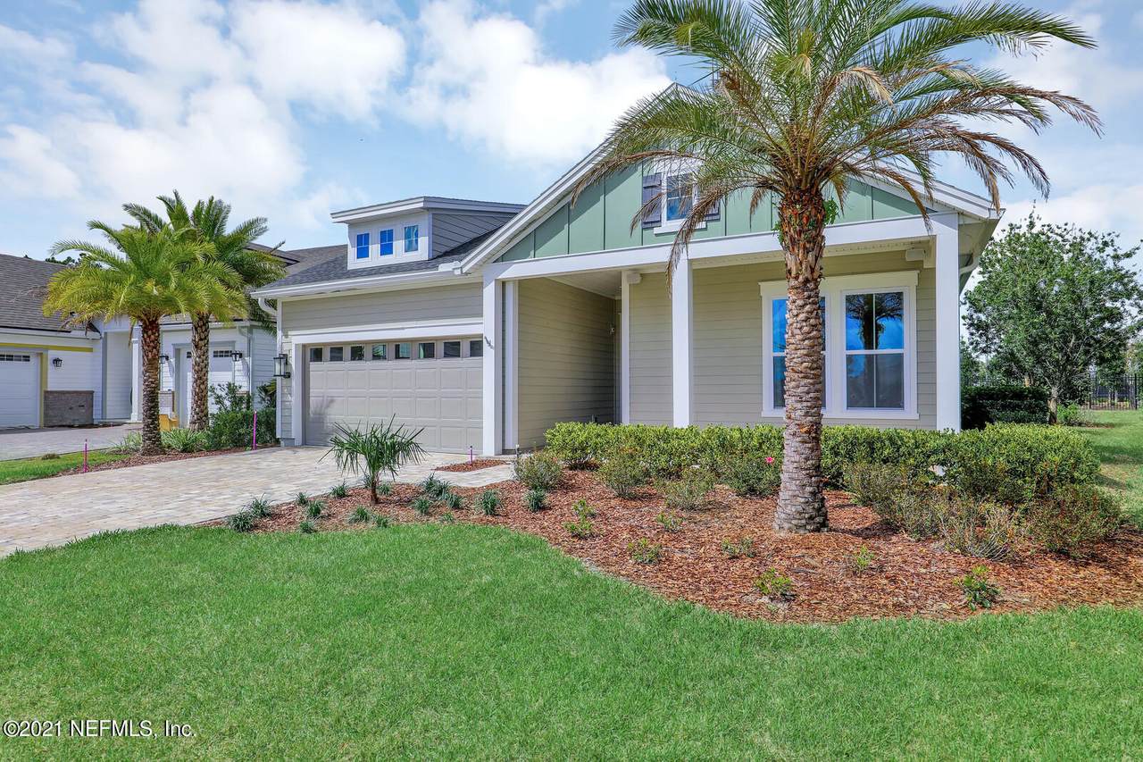 42 Village Grande Dr - Photo 1