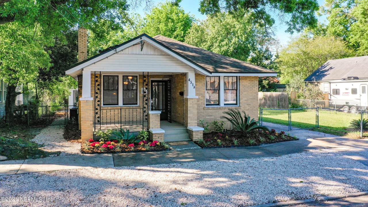 4518 Astral St - Photo 1