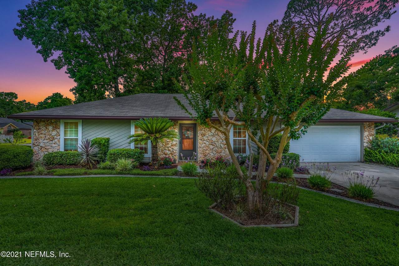 8780 Osprey Ln - Photo 1