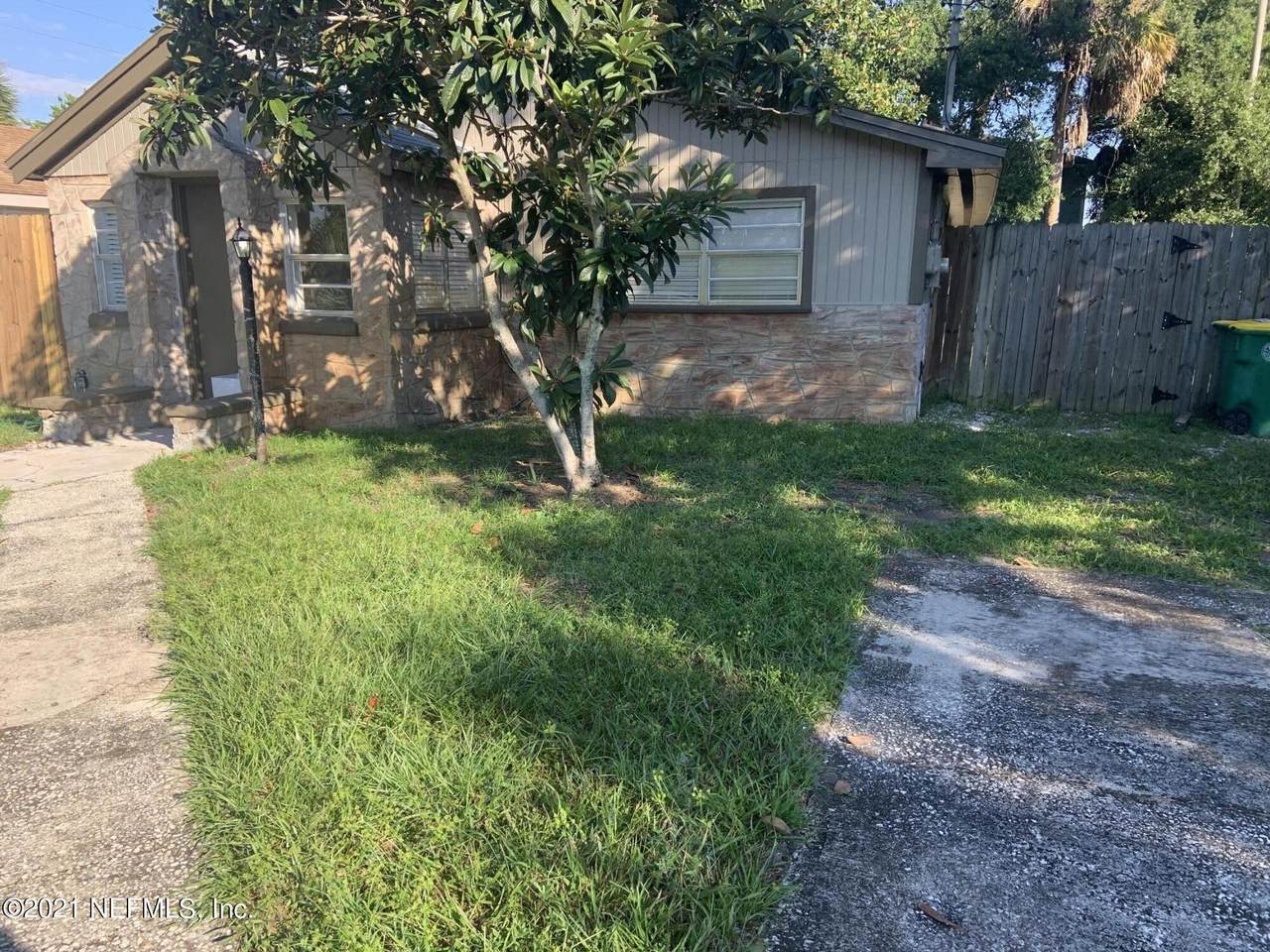 919 3RD Ave - Photo 1