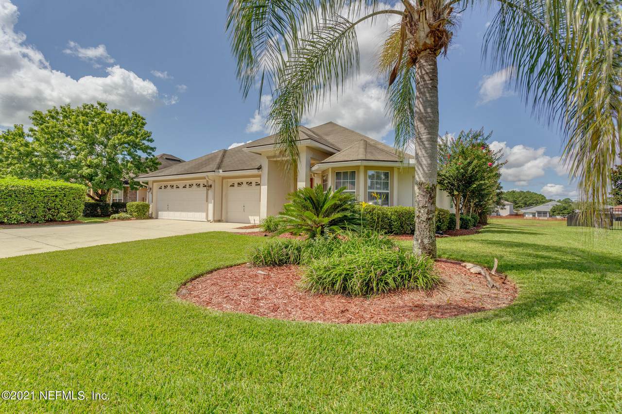1791 Hollow Glen Dr - Photo 1
