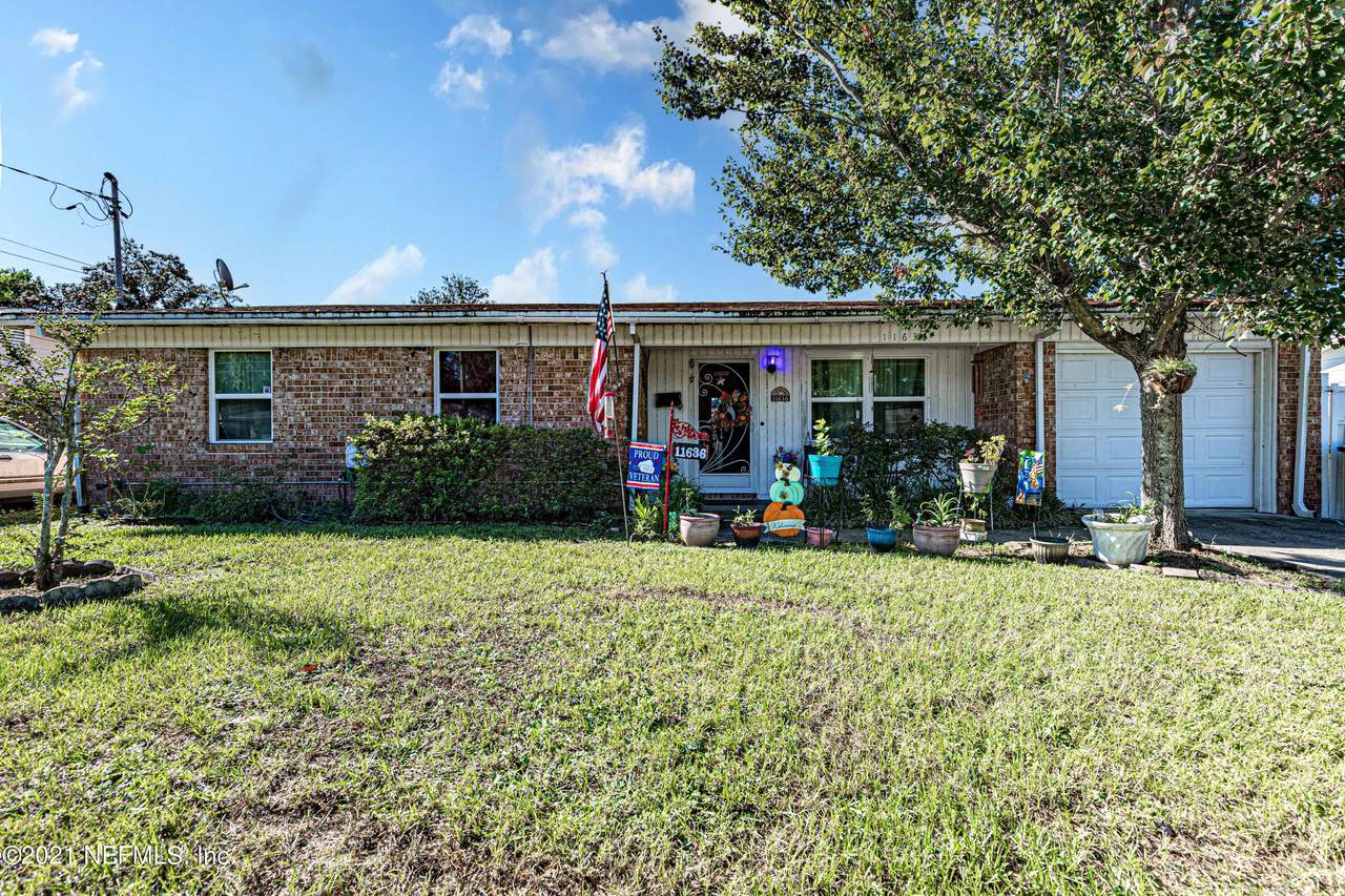 11636 Starfish Ave - Photo 1