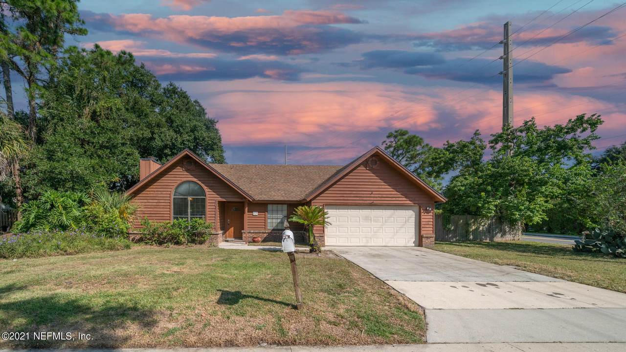 929 Ruth Ave - Photo 1