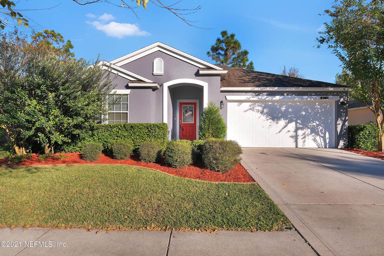 4722 Pine Lake Dr - Photo 1