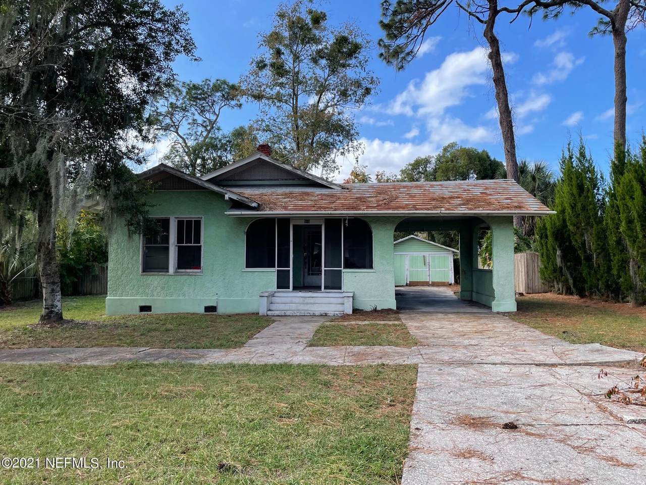 510 19TH St - Photo 1