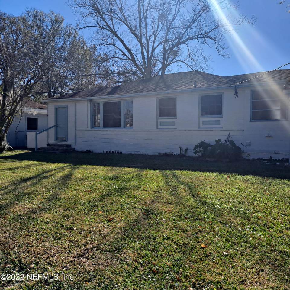 4826 Plymouth St - Photo 1