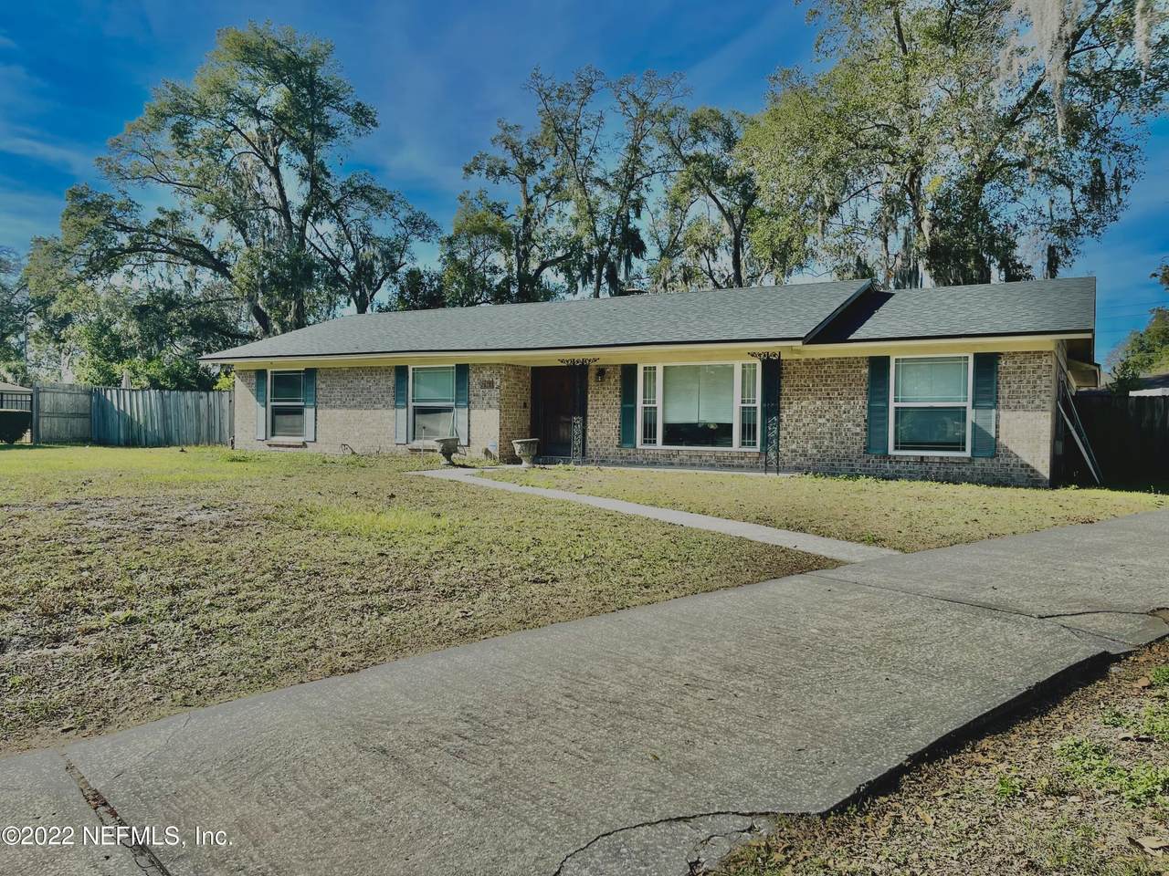 2618 Paces Ferry Rd - Photo 1