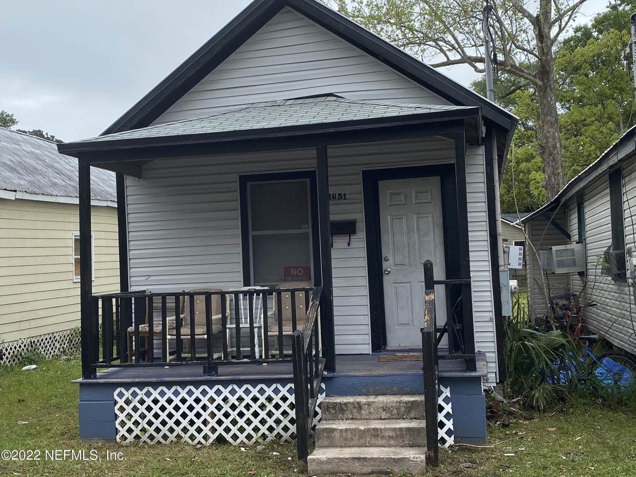 1651 State St - Photo 1