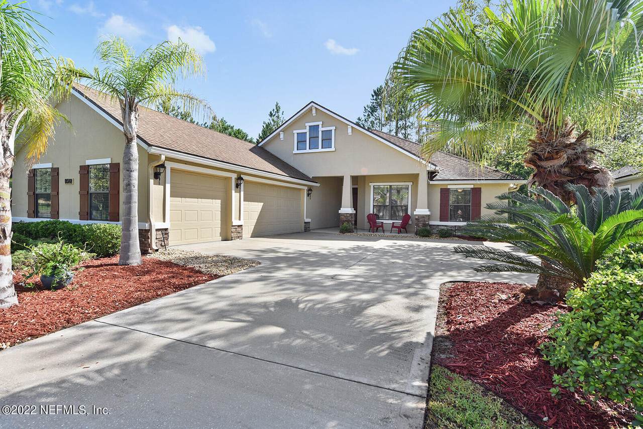 1047 Green Pine Cir - Photo 1