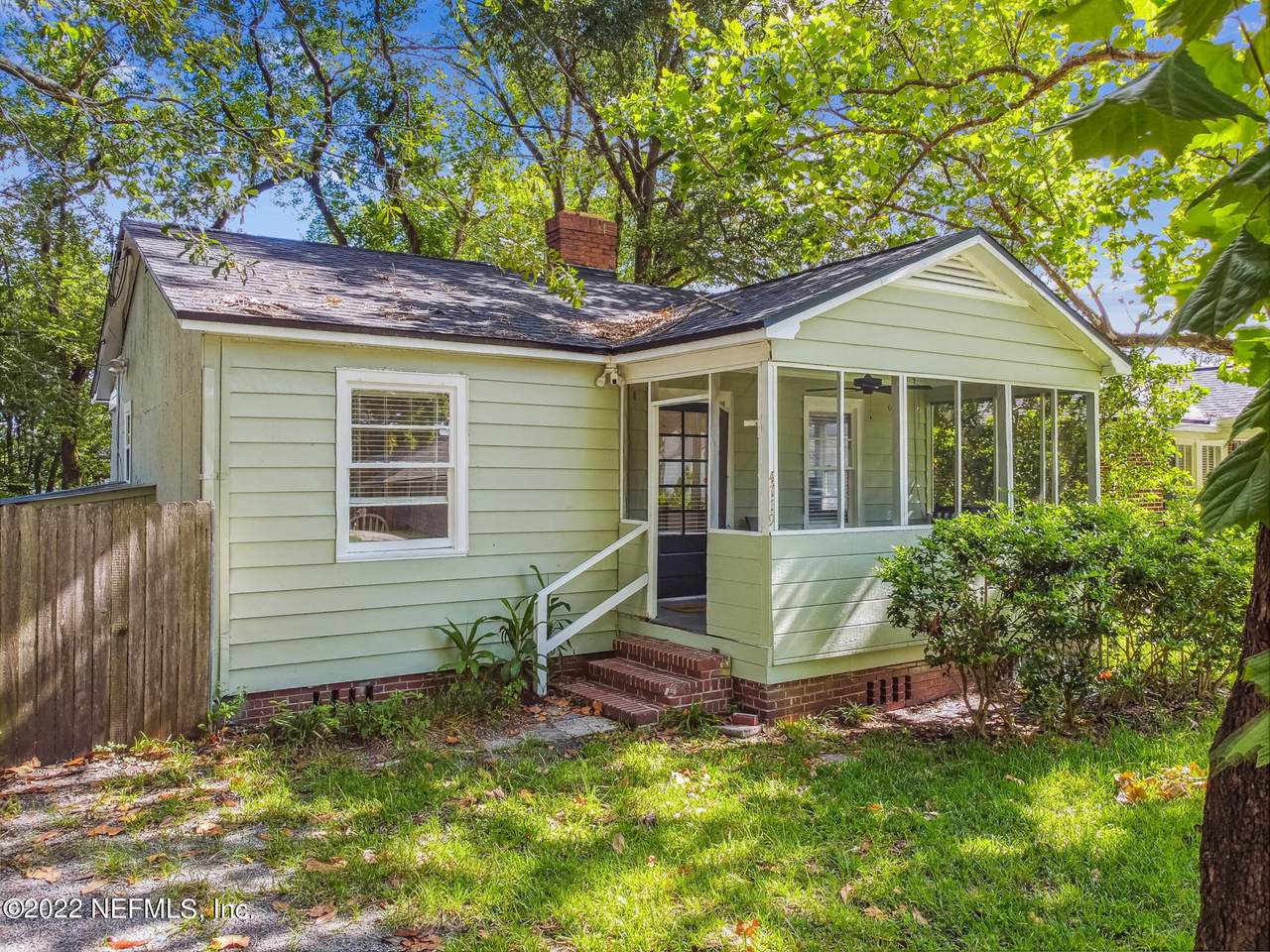 4719 Crescent St - Photo 1