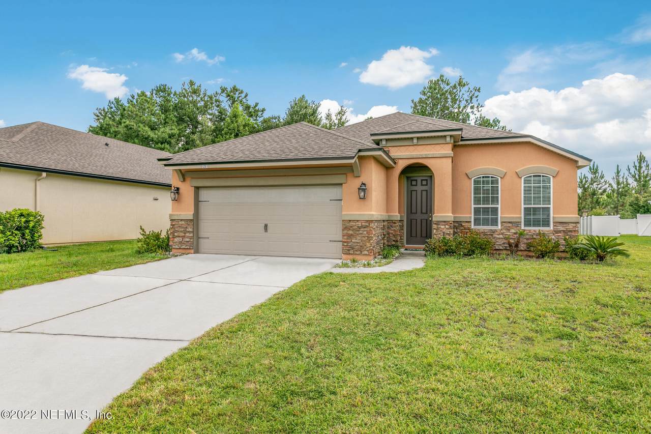 1251 Luffness Dr - Photo 1