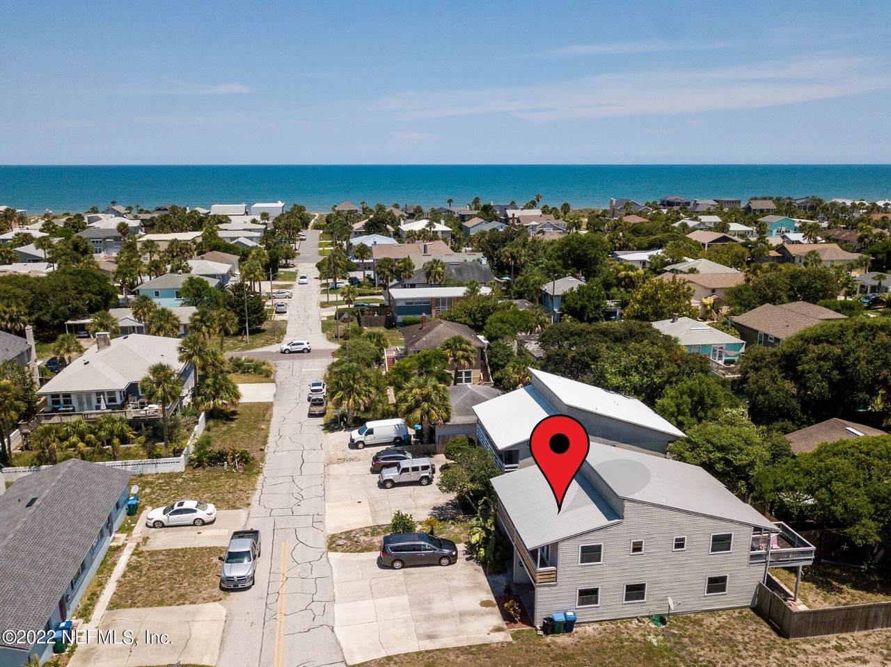 319 Oak St - Photo 1