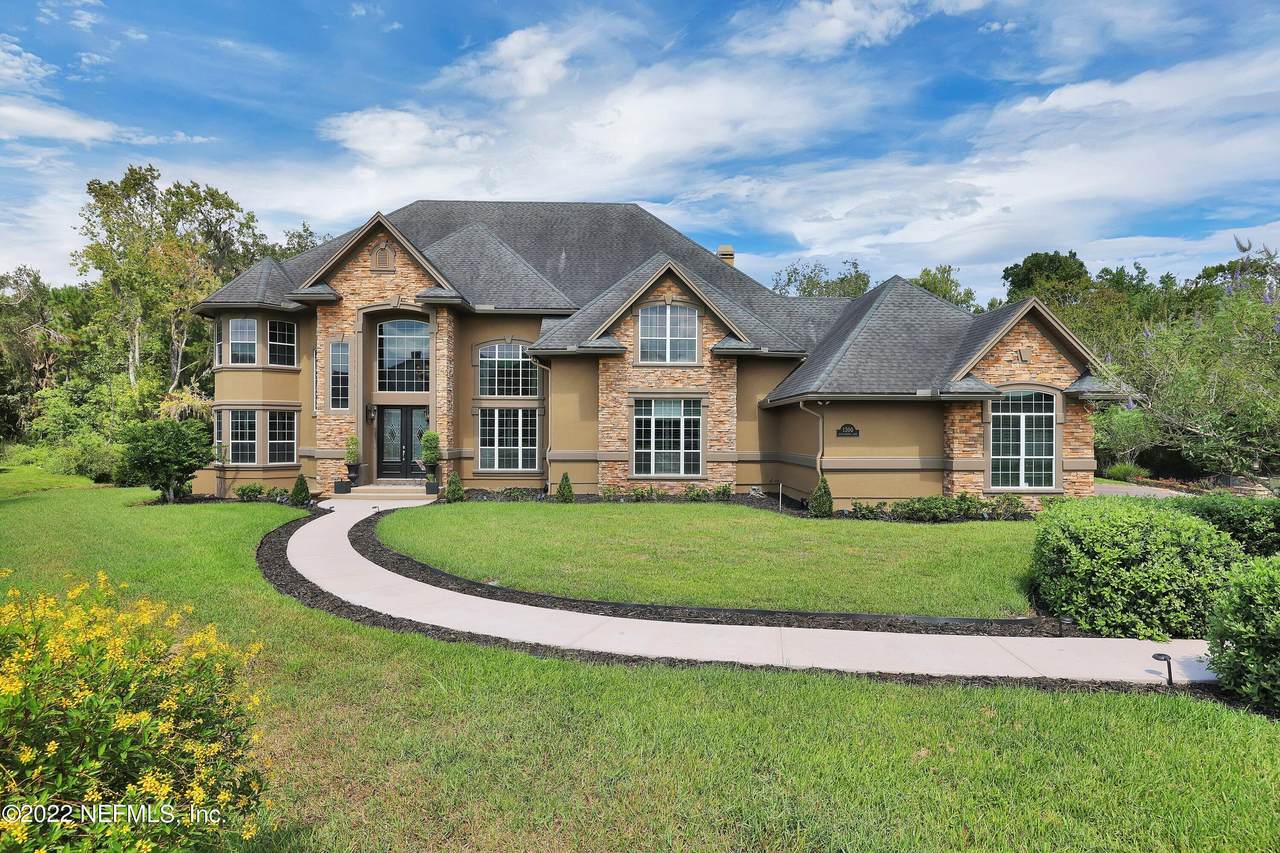 1300 Oaklanding Ln - Photo 1
