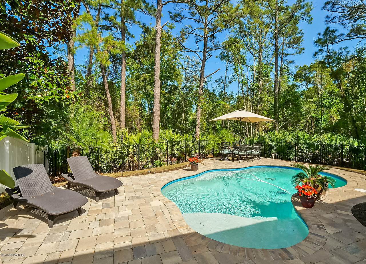 205 Carmine Ln - Photo 1