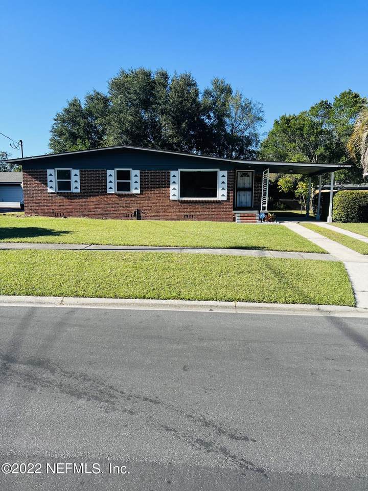 4259 Carroll Dr - Photo 1