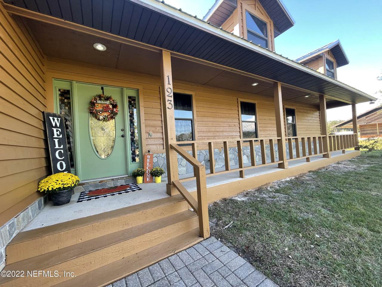 123 Wippletree Rd - Photo 1