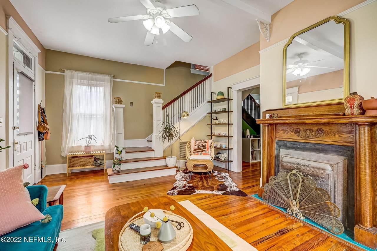 1114 Osceola St - Photo 1